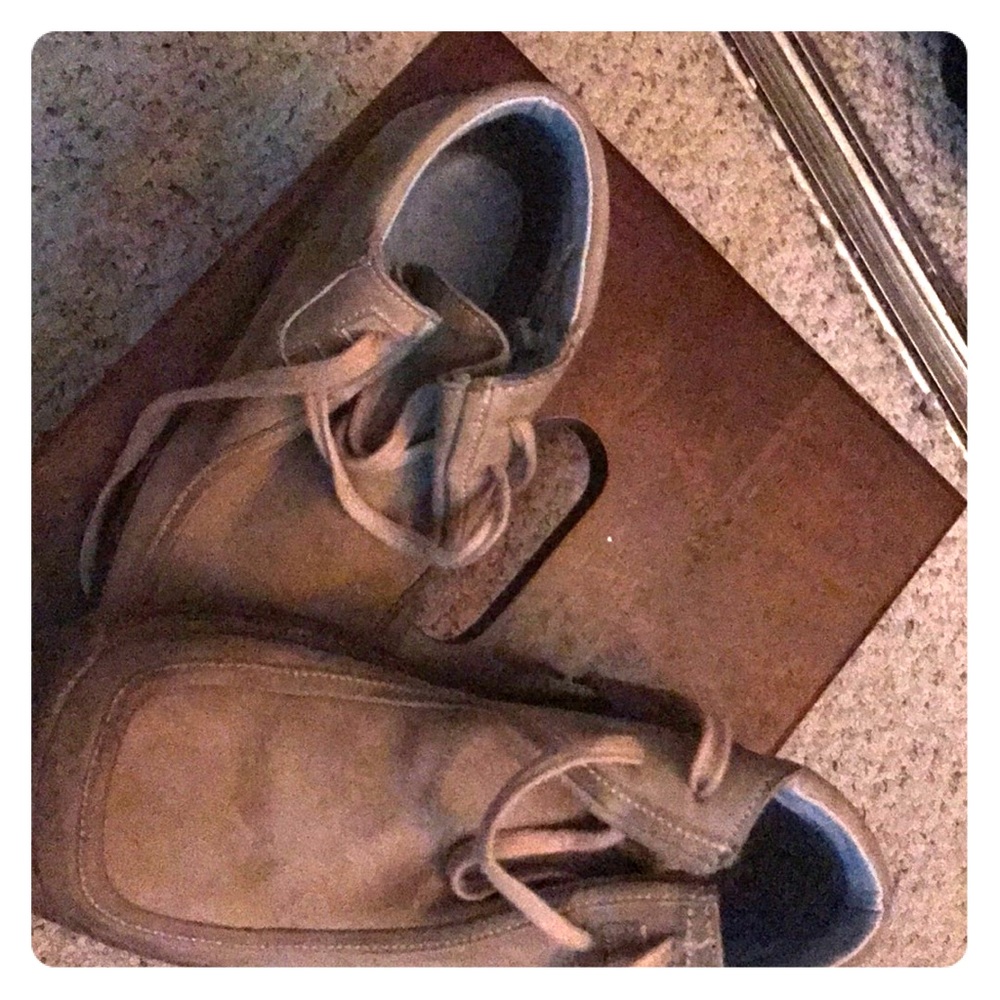 A pair of Jon Fluevogs - vintage sand boots.